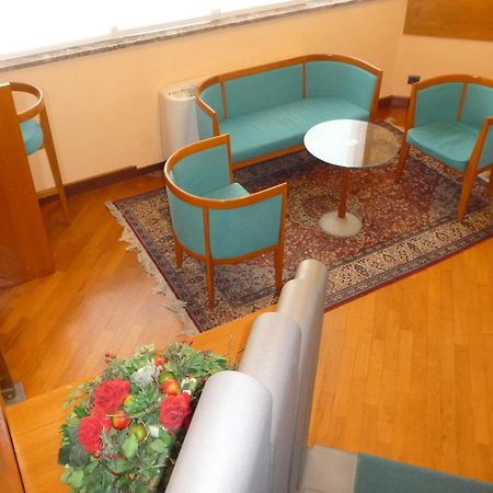 Hotel Cristallo Udine Extérieur photo