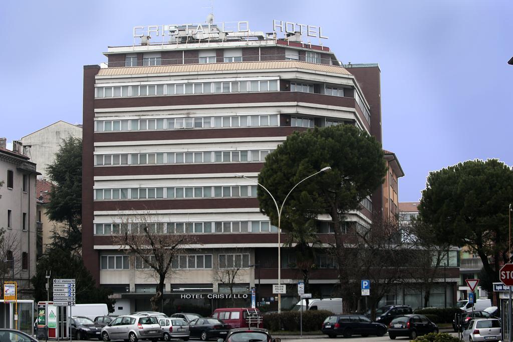 Hotel Cristallo Udine Extérieur photo
